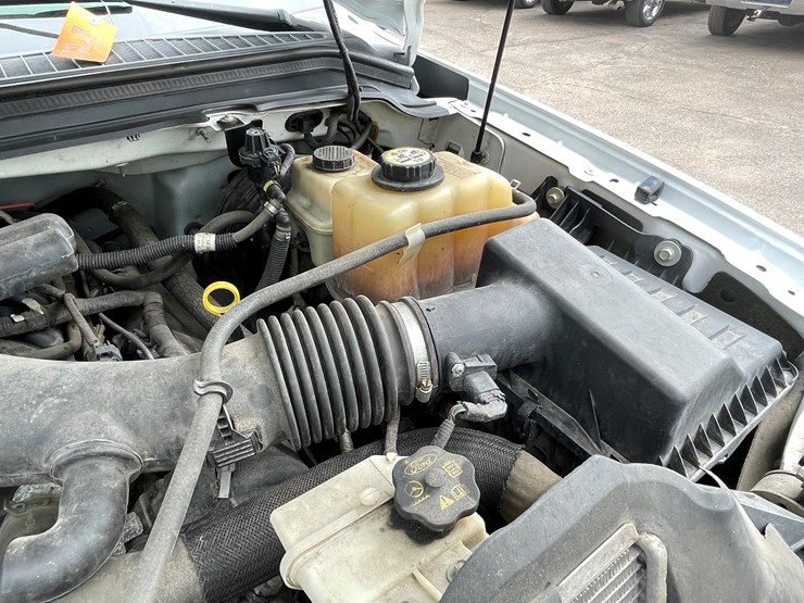 2008-ford-f350-xl-image-55