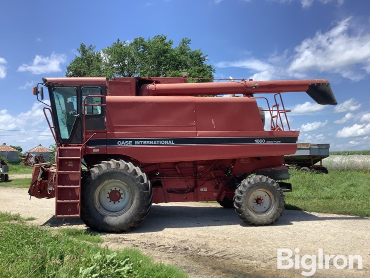 1990-case-ih-1660-image-8