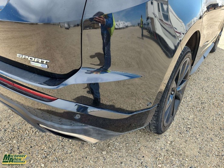 2015-ford-edge-image-30