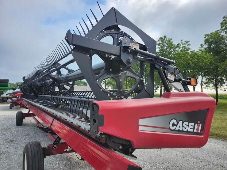 2010-case-ih-2162-image-1