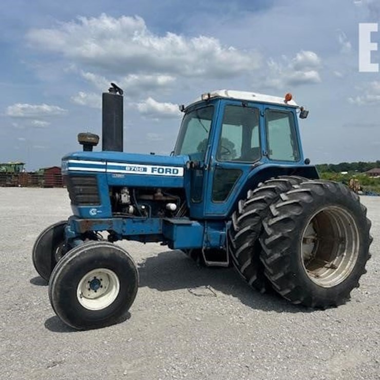 FORD 8700