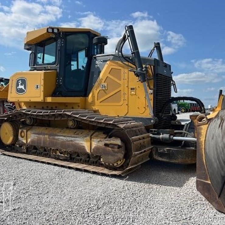 2021 DEERE 850L WLT