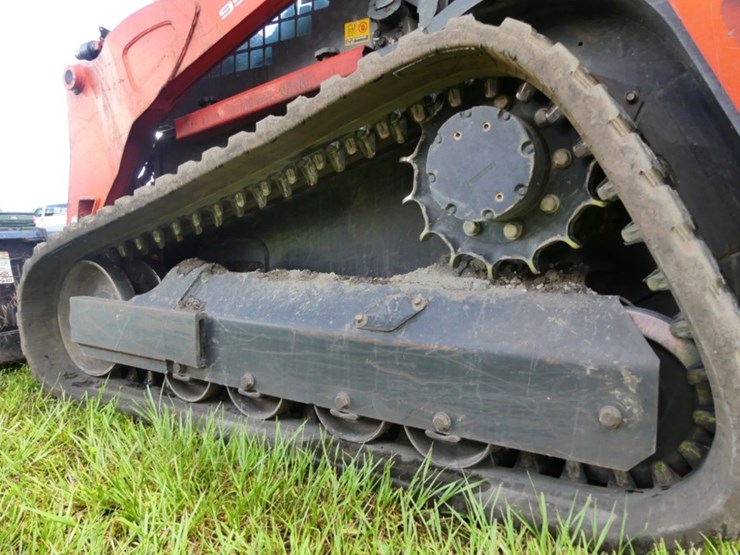 kubota-svl75-2-image-6