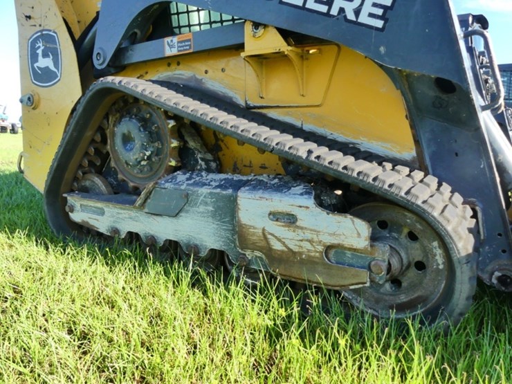 deere-317g-image-6
