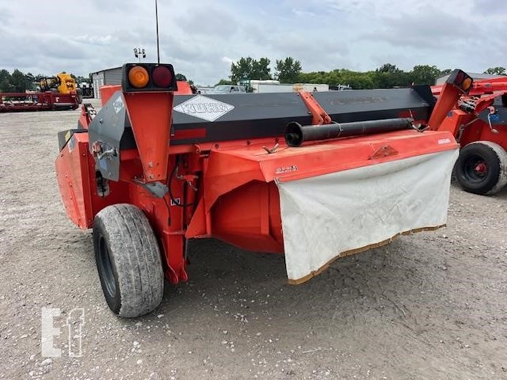 2014-kuhn-fc303gl-image-16