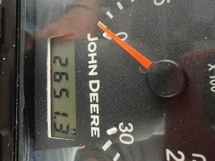 2009-john-deere-5093e-image-43