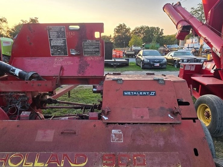 new-holland-900-image-15