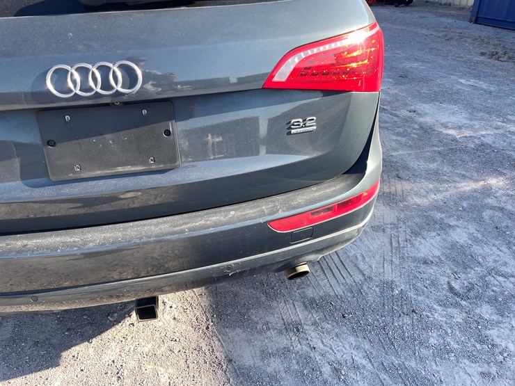 2010-audi-q5-image-20