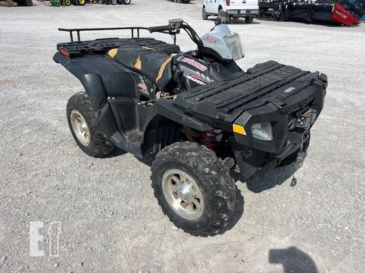 polaris-sportsman-800-efi-x2-image-1
