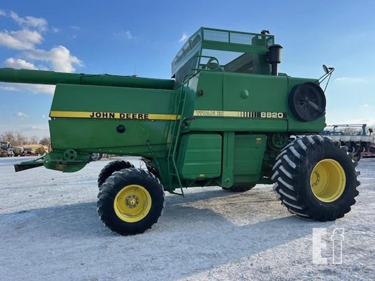 1988-john-deere-8820-titan-ii-image-7