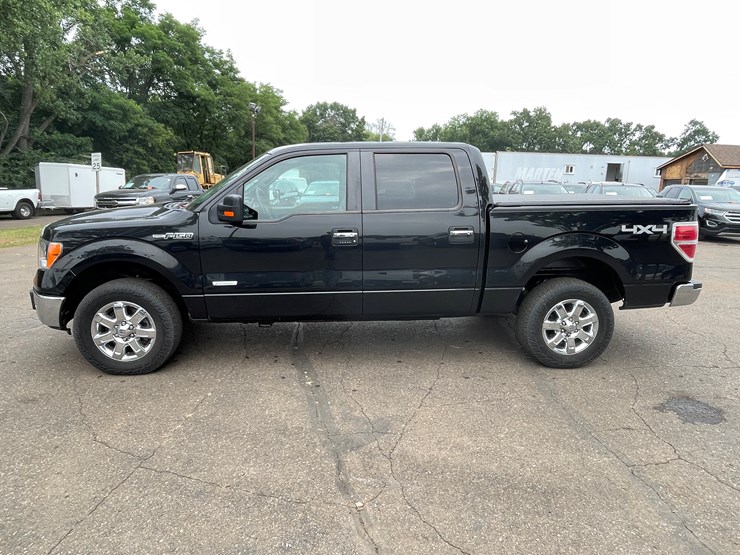 2013-ford-f150-xlt-image-2