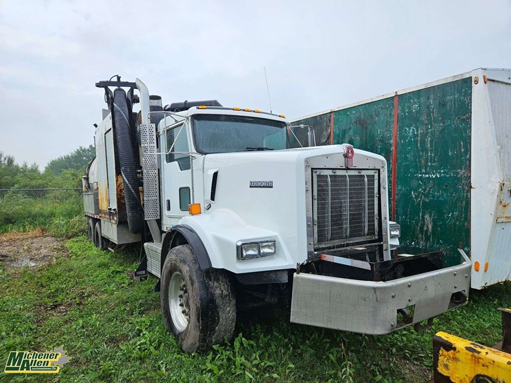 2012-kenworth-t800-image-4