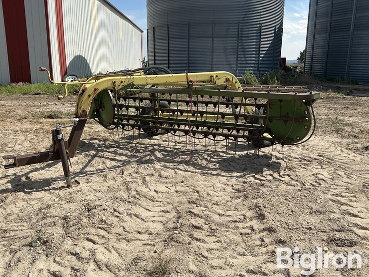 john-deere-640-image-1