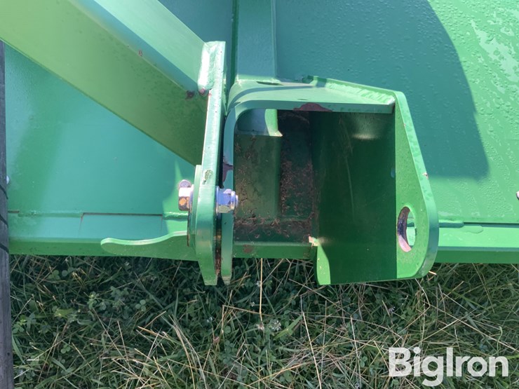 2018-john-deere-mx8-image-9