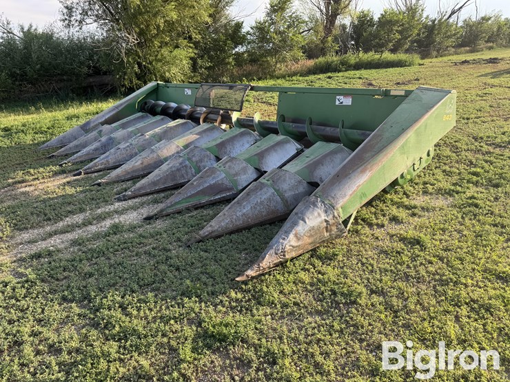 john-deere-843-image-1