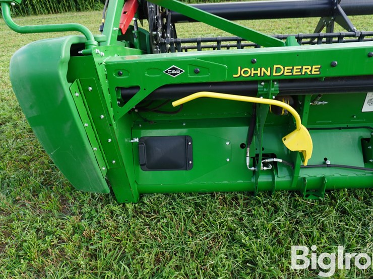 2019-john-deere-740fd-image-10