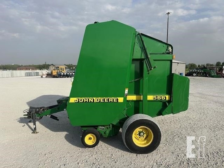 john-deere-566-image-2