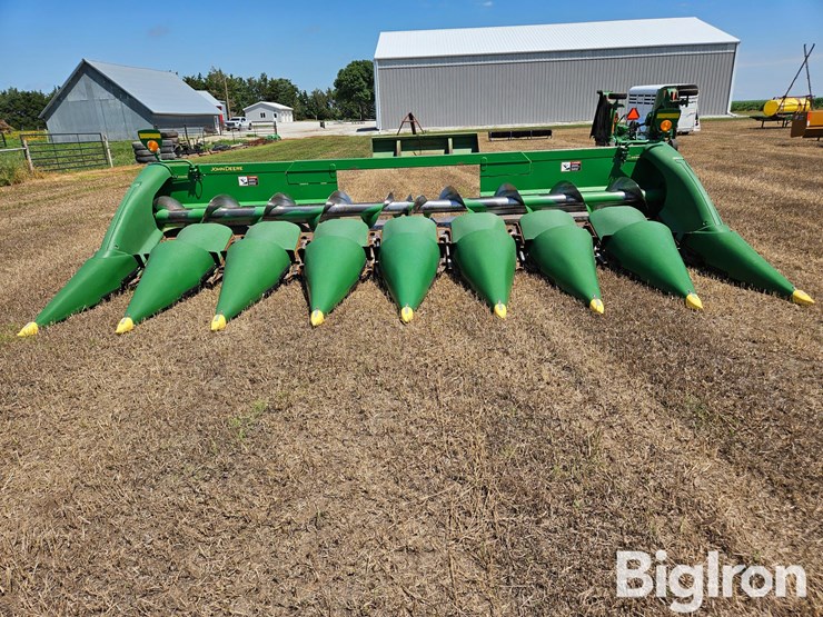 2008-john-deere-608c-image-2