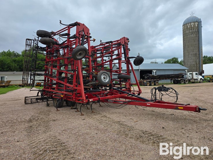 2011-case-ih-200-image-3