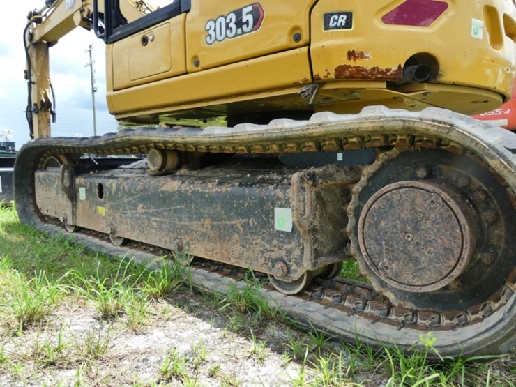 caterpillar-303.5-image-6