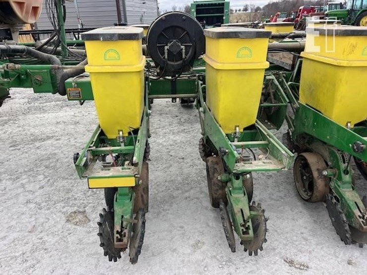 john-deere-1770-image-21