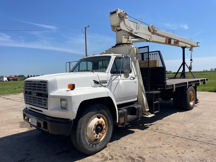 1993-ford-f700-image-1