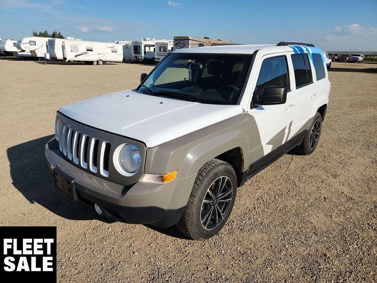 2014-jeep-patriot-image-1