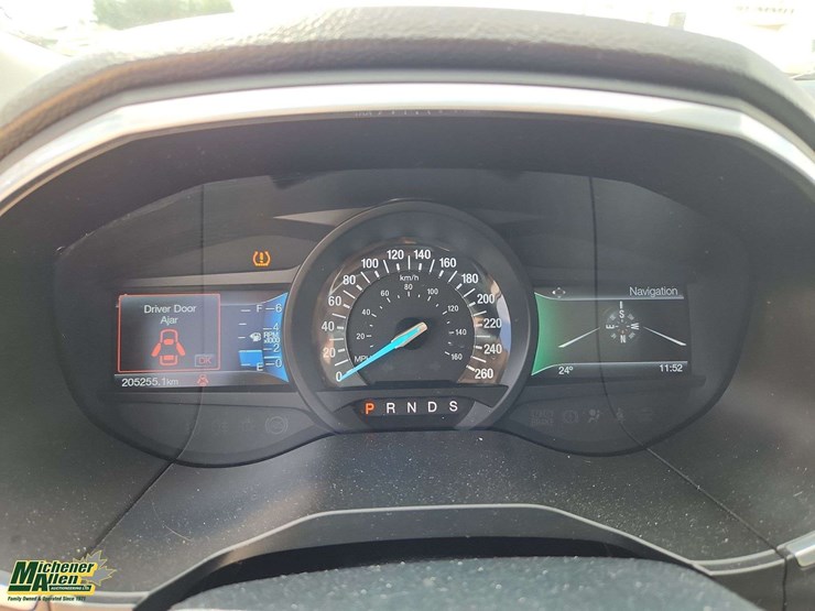 2015-ford-edge-image-9