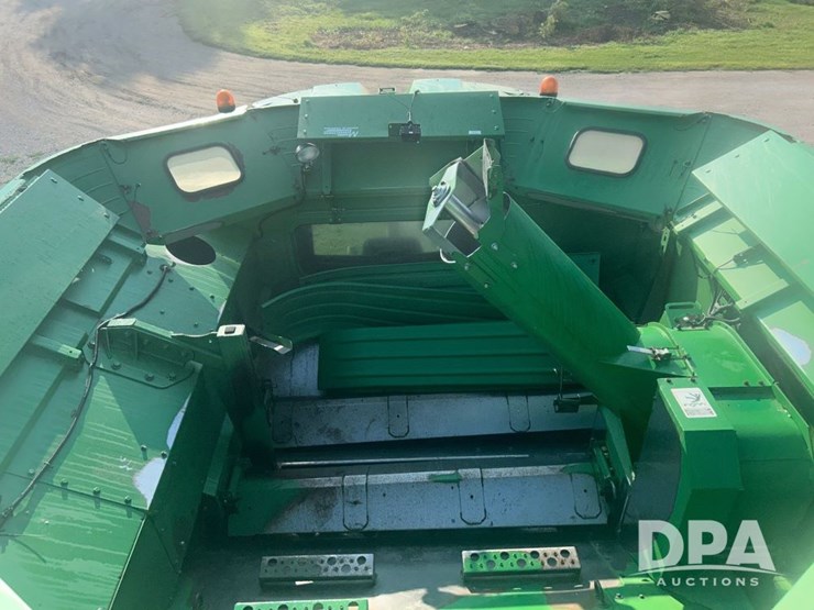 2013-john-deere-s670-image-76