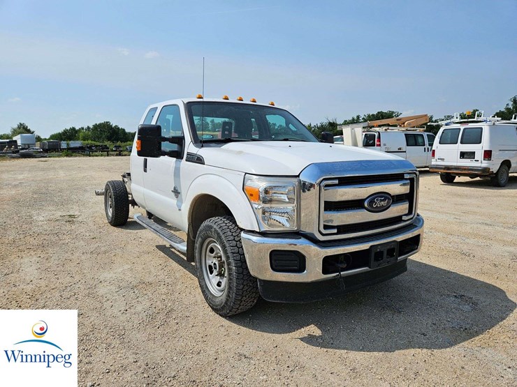 2014-ford-f350-image-4