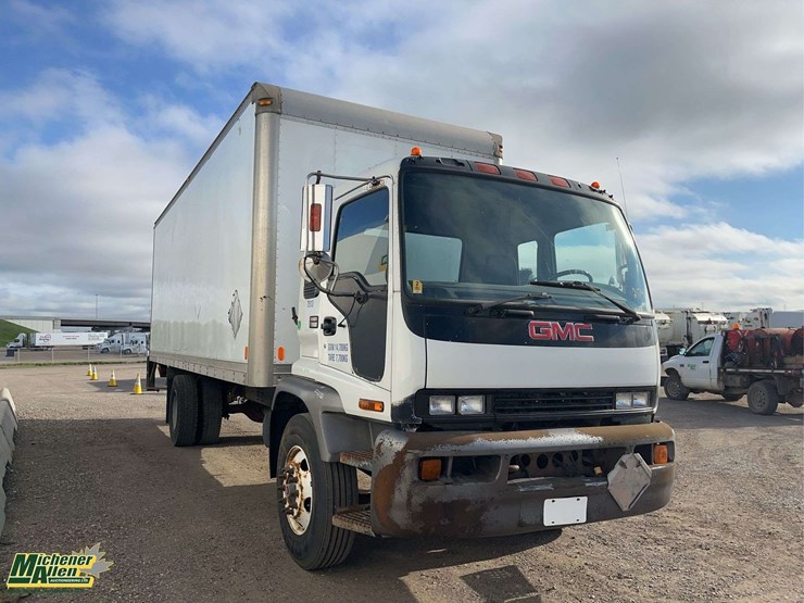 2005-gmc-t7500-image-14