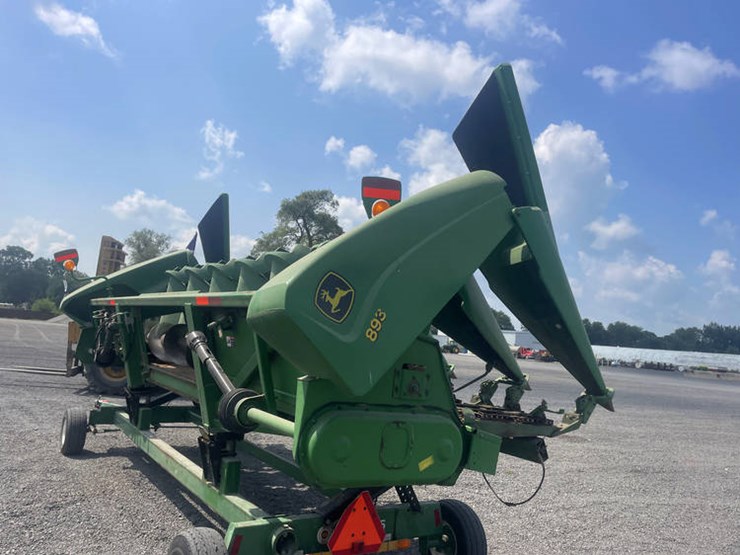 john-deere-893-image-12