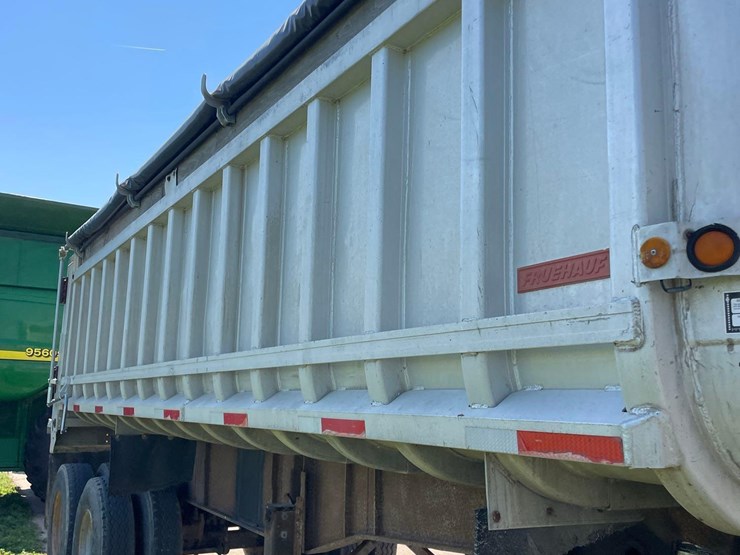 fruehauf-trailer-image-27