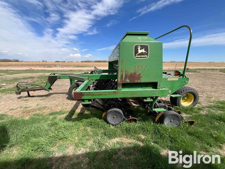 john-deere-1560-image-8