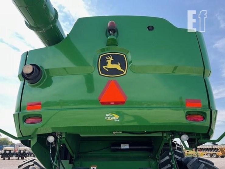 2014-john-deere-s680-image-23