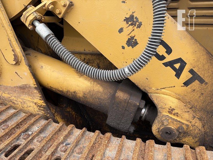 caterpillar-955l-image-17