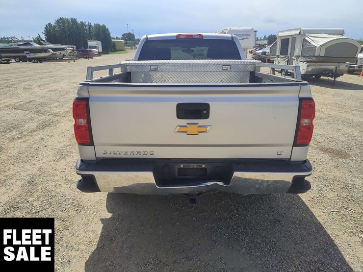 2018-chevrolet-silverado-1500-image-17