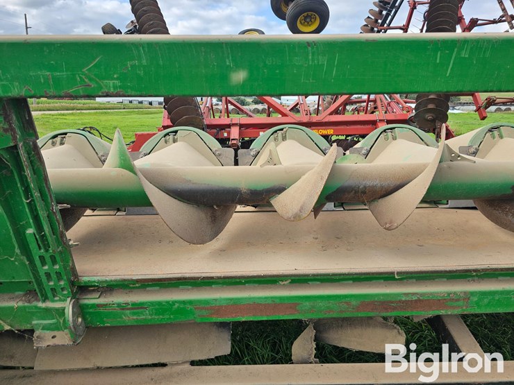 2010-john-deere-608c-image-15