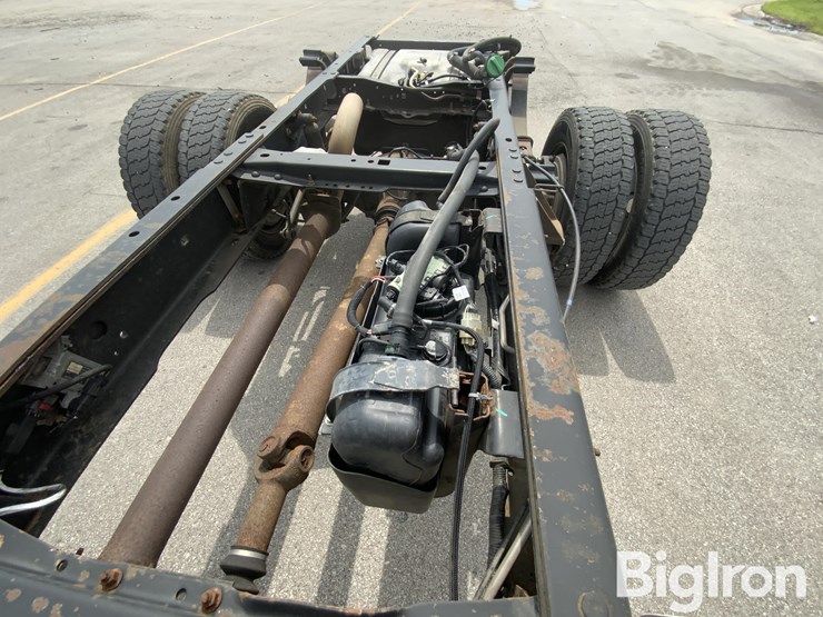 2016-ford-f450-xl-image-18