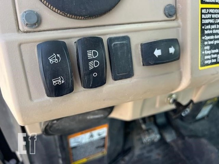 john-deere-gator-xuv-835r-image-28