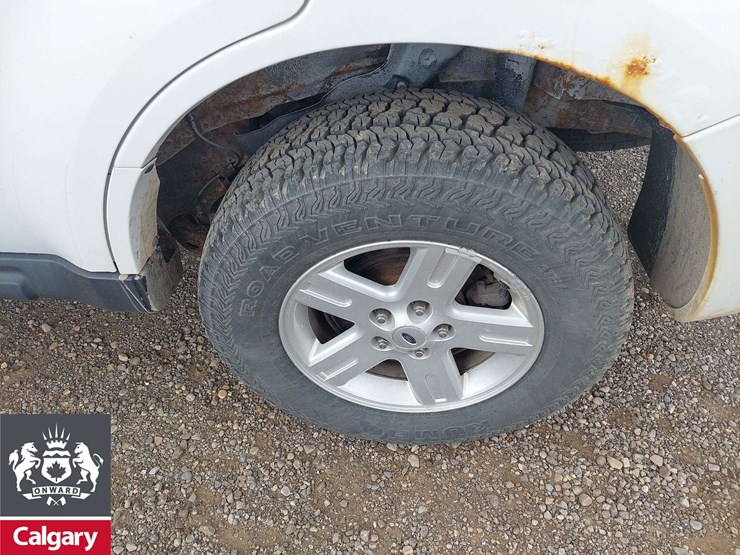 2008-ford-escape-hybrid-image-21