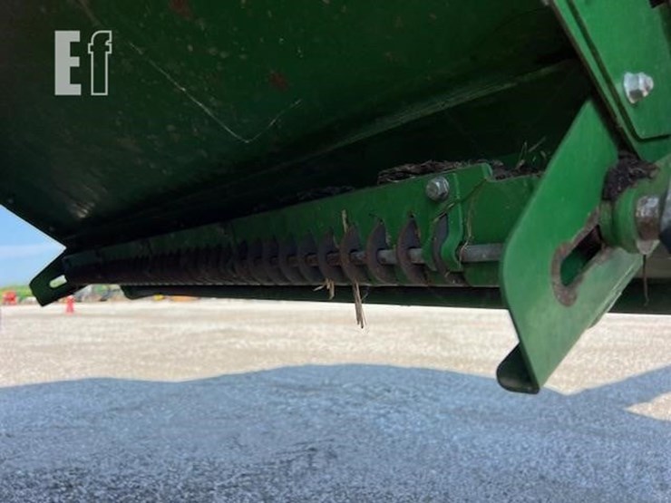 2014-john-deere-s680-image-25