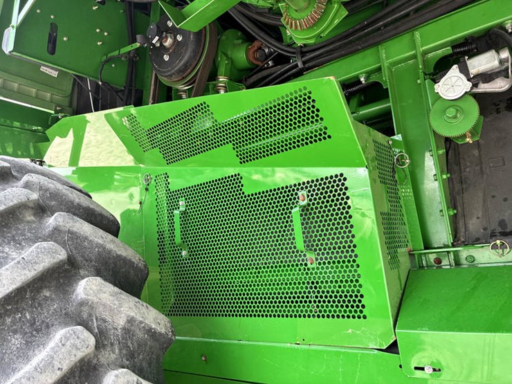 2012-john-deere-s660-image-55