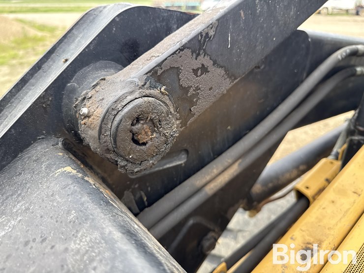 1998-new-holland-lx465-image-15