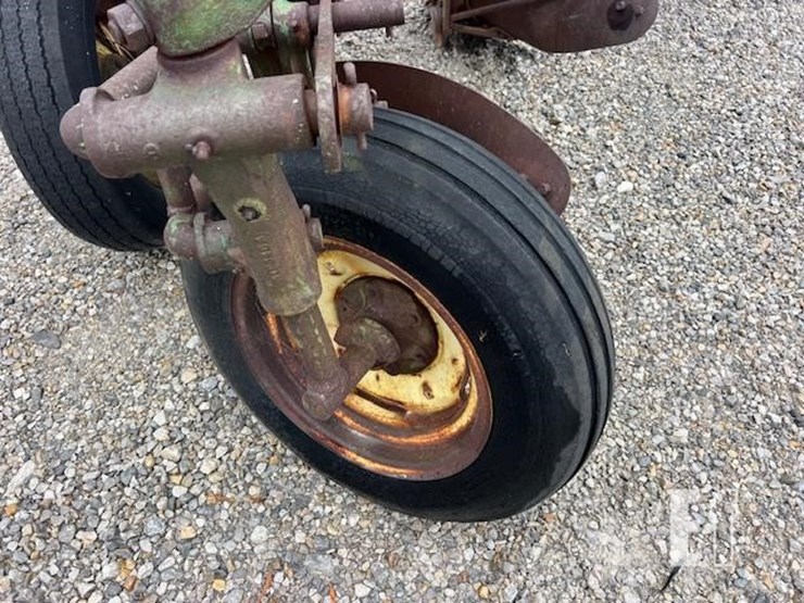 john-deere-5-image-14