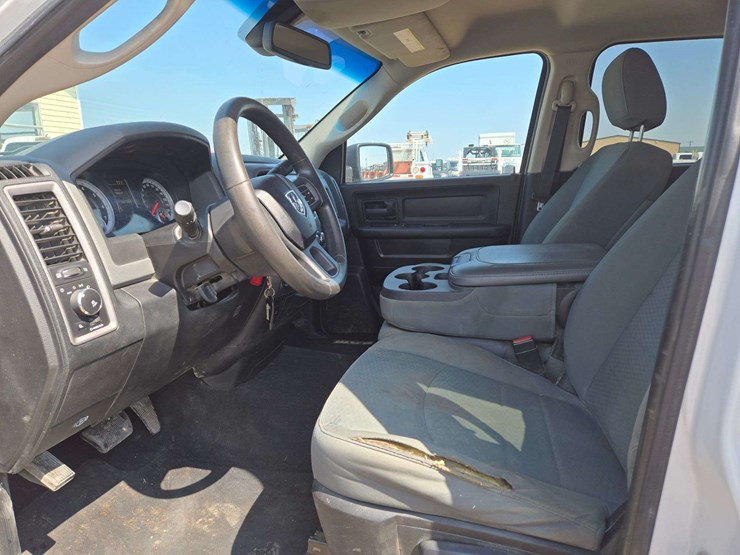 2014-ram-1500-tradesman-image-12