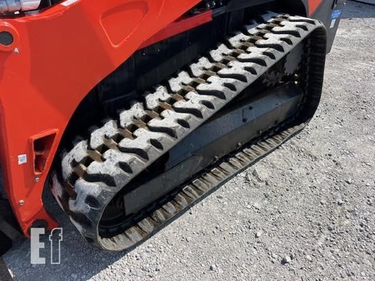 kubota-svl97-2-image-13