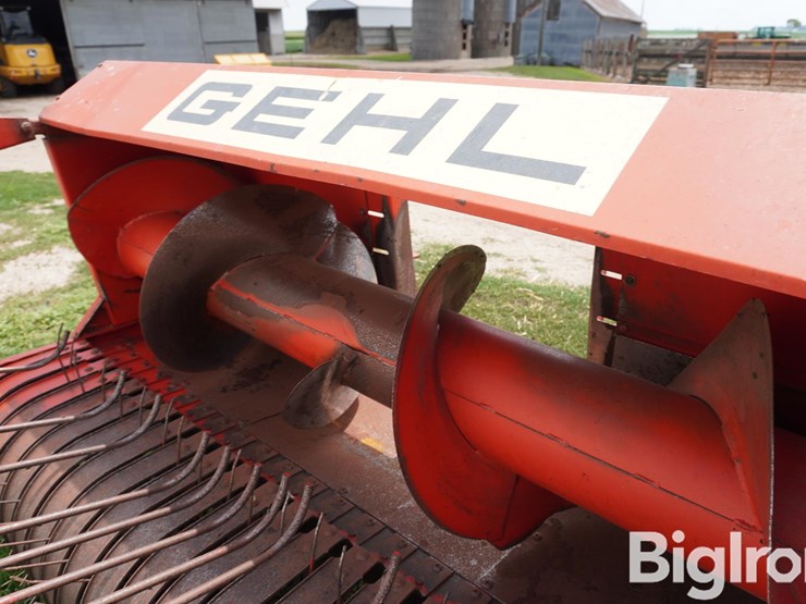 gehl-cb800-image-14