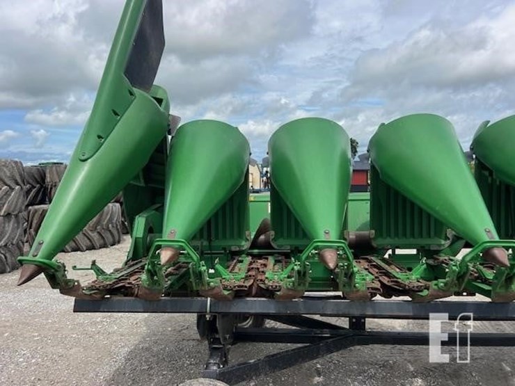 john-deere-893-image-16