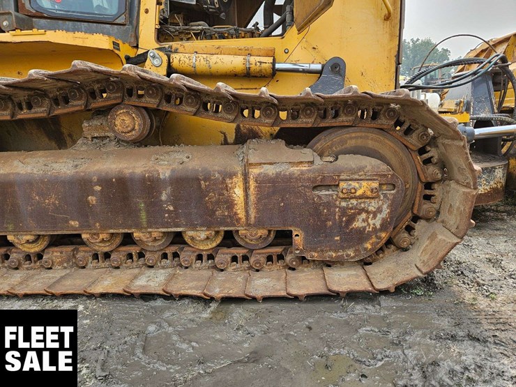 2013-deere-850j-image-17